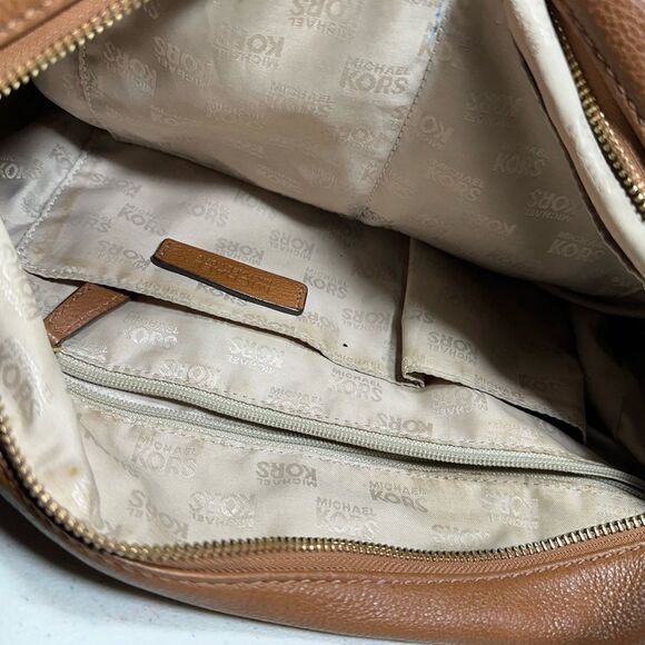 Michael Kors Purse Hobo Handbag Shoulder Bag Saddle Tan Leather Super Soft - Picture 4 of 4